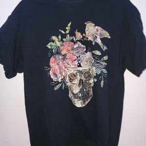 Skull with flowers t-shirt